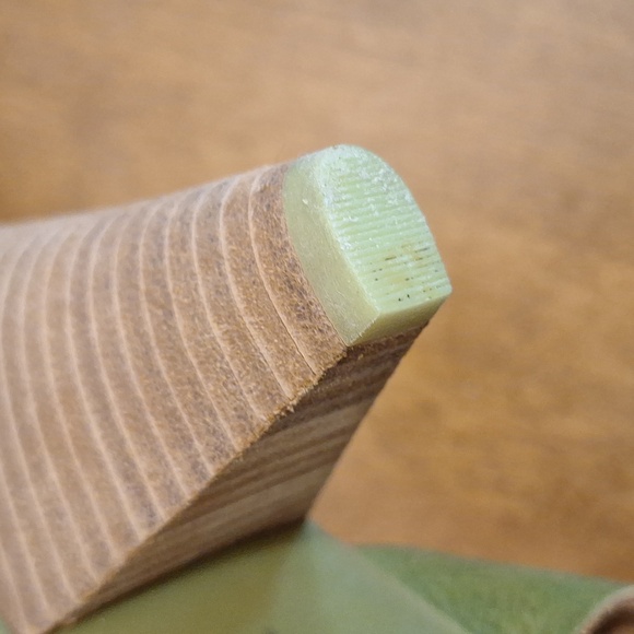 Kork-Ease Green Leather Sandals - Picture 7 of 16